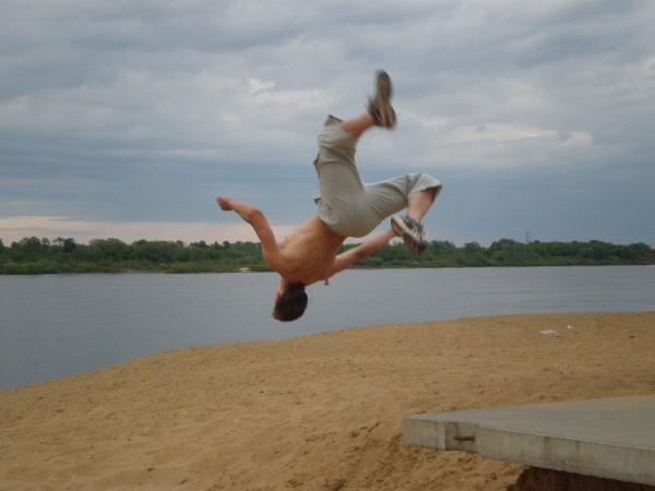 заднее с одной ноги