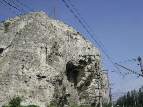 Церковь в горе..