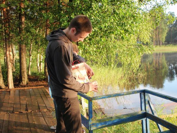 он и не так можжет