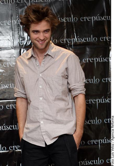 62393 kittyrobmexico01 122 244lo