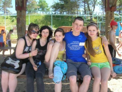 с вожатым ванечкой)