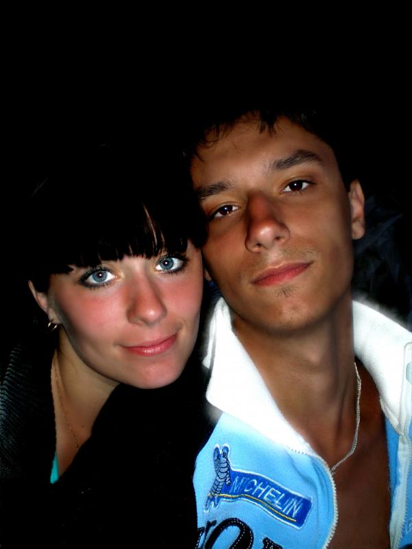 я и сестренка ))