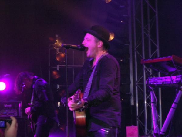 и только небо знает правду, о том, как я тебя хочу!(с)