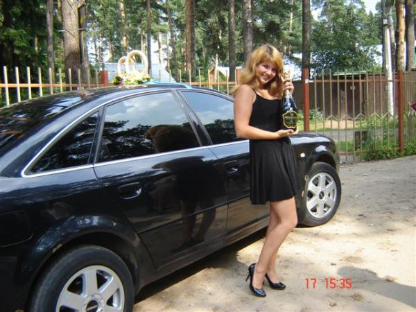 С вкусным-превкусным шампанским)))