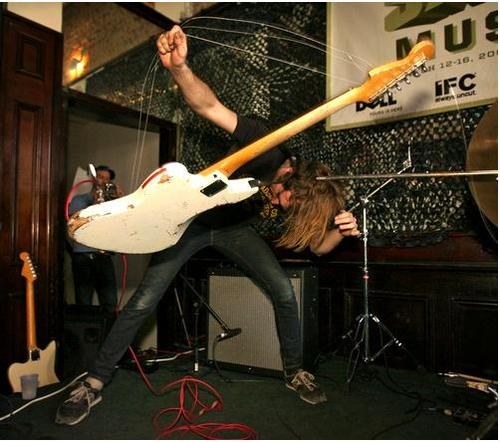 A Place to Bury Strangers2