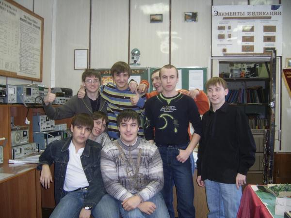 практика .надеюсь неодин из этих людей до меня не доберётся