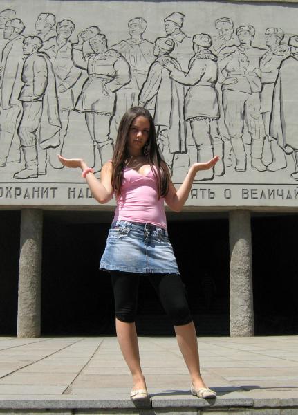 Алиса в парке 1