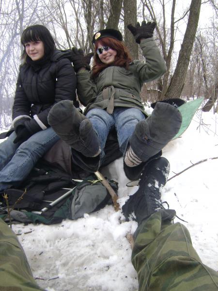 вот все говорят-кризис,кризис...
а тут у людей варежки на ногах..(с)