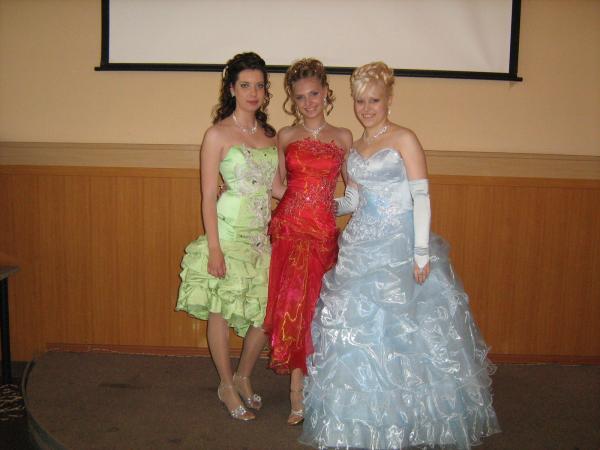 в столовой:)