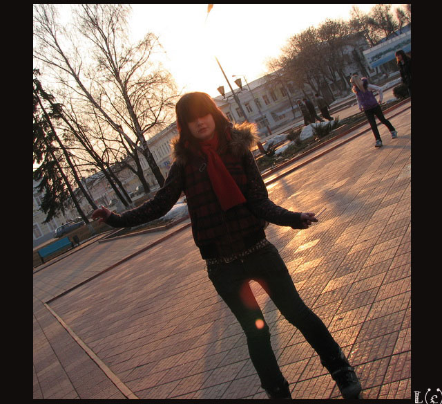 Дашко,между ног у которой нло..=))