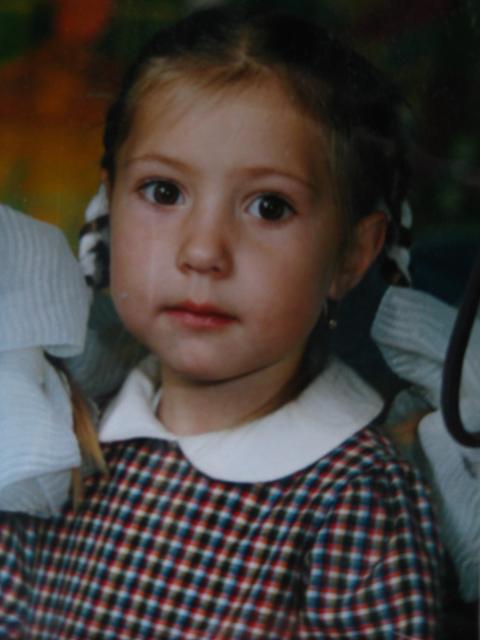 Катя-мелкая)))