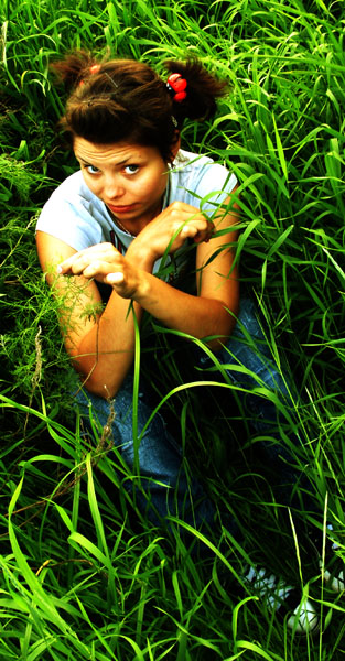 я ворвалась в твою жизнь - ТЫ ОБАЛДЕЛА! 

(с) Земфира.